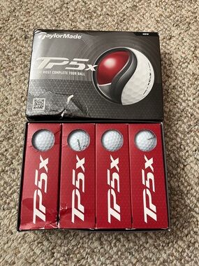 TaylorMade TP5x Golf Balls